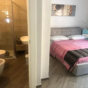 Tom&jerry Da Anna Bed & Breakfast Pisa